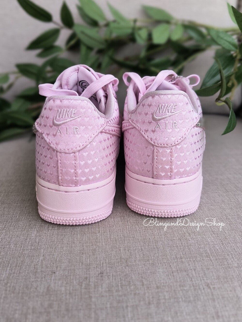 Women's Nike Air Force 1 Hearts Valentine's Day Custom Sneakers With Crystals - Picture 3 of 8